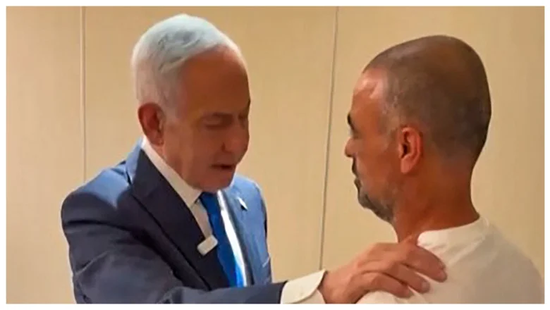 VIDEO // Pasagerul israelian care susține că a salvat avionul Flydubai, primit ca un erou de Netanyahu. „Am învățat dintr-o emisiune TV”