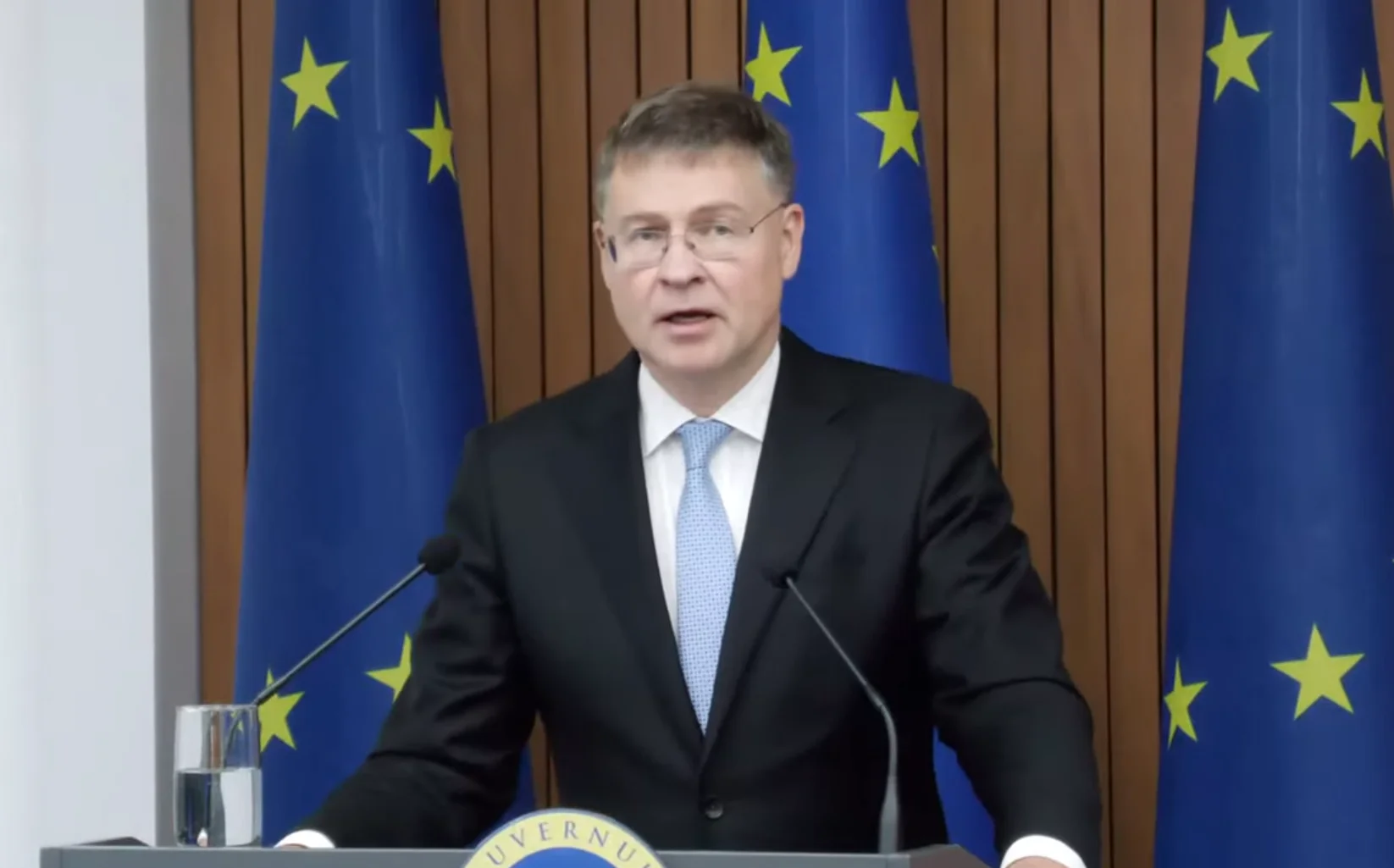 UE se pregătește să deburseze încă 157 de milioane de euro pentru R. Moldova. Dombrovskis: Evaluăm implementarea reformelor