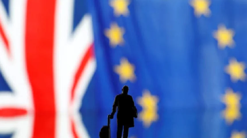 Jumătate din populaţia Regatului Unit doreşte să reintre în UE