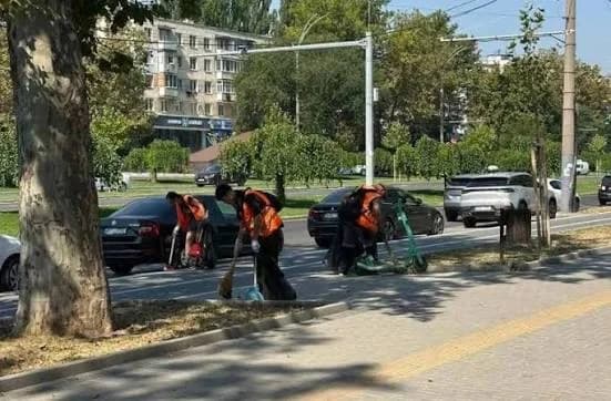 Lucrările de salubrizare și amenajare în capitală, intensificate înainte de Hramul Orașului
