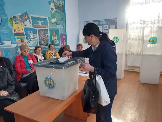 CEC: Astăzi este ultima zi pentru depunerea documentelor privind înregistrarea candidaților la alegerile regionale din UTA Găgăuzia