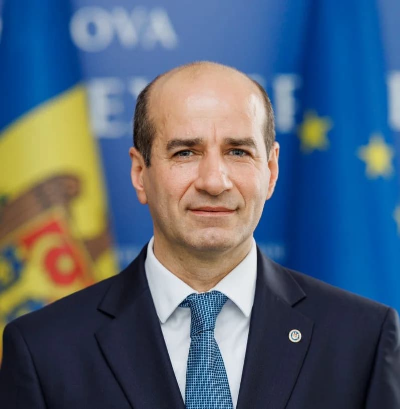 Secretarul de stat al MAE, Valeriu Mija, propus pentru funcția de ambasador în Belgia