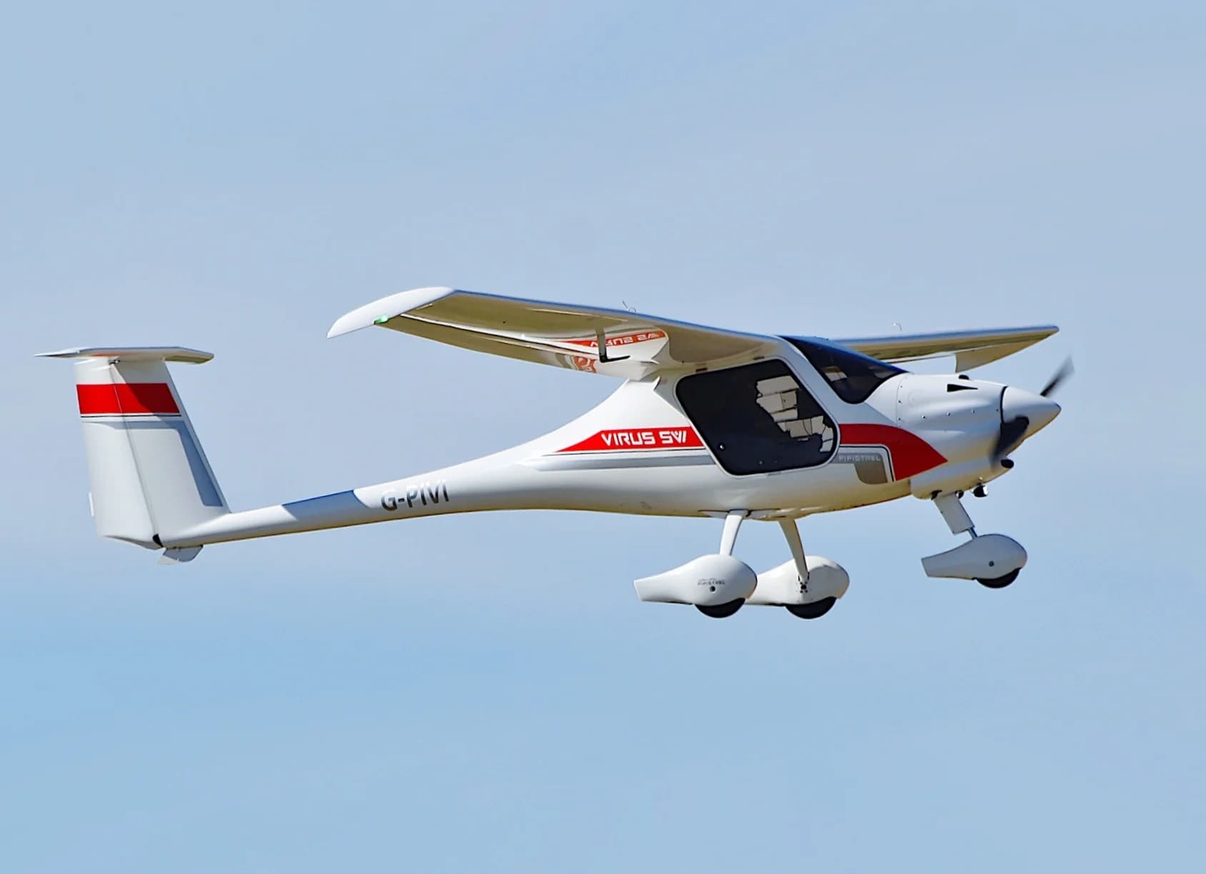 Accident aviatic la Vadul lui Vodă. O aeronavă s-a răsturnat la aterizare