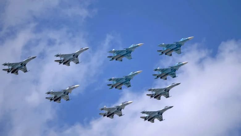 Rusia își intensifică producția de bombardiere Su-34. Ce spun analiștii occidentali despre avioanele folosite în Ucraina