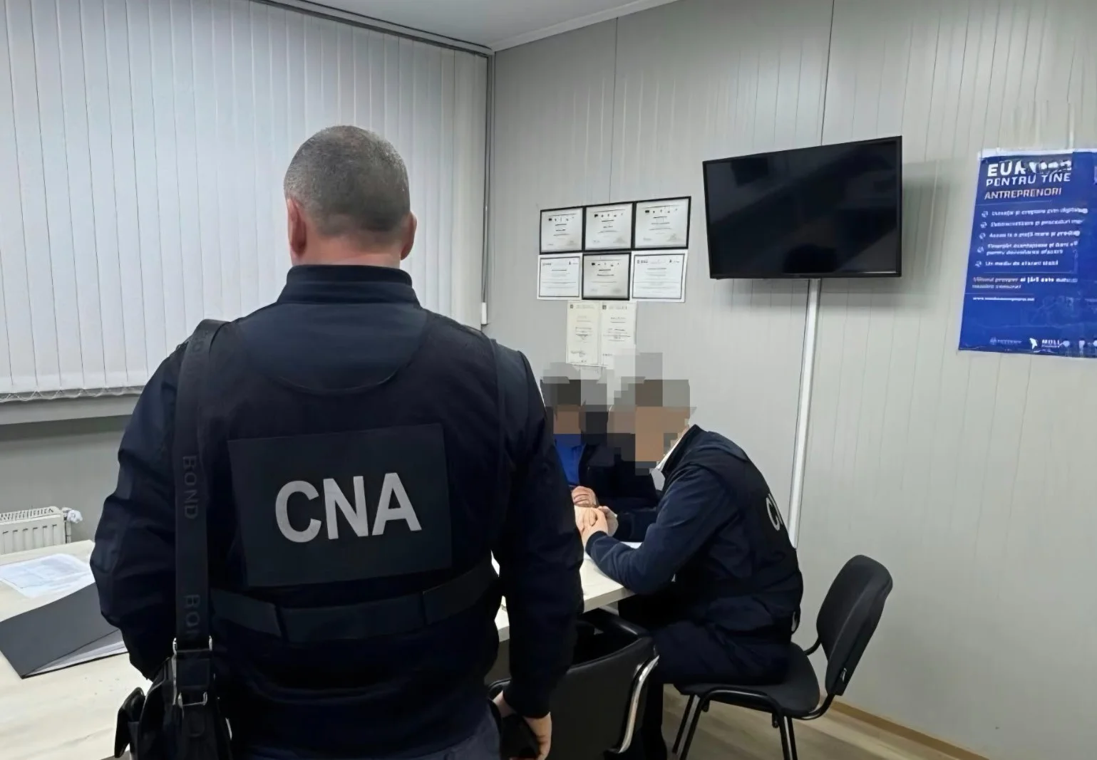 Detalii CNA despre perchezițiile la Postul Vamal Giurgiulești. Șase angajați ai ANSA, reținuți