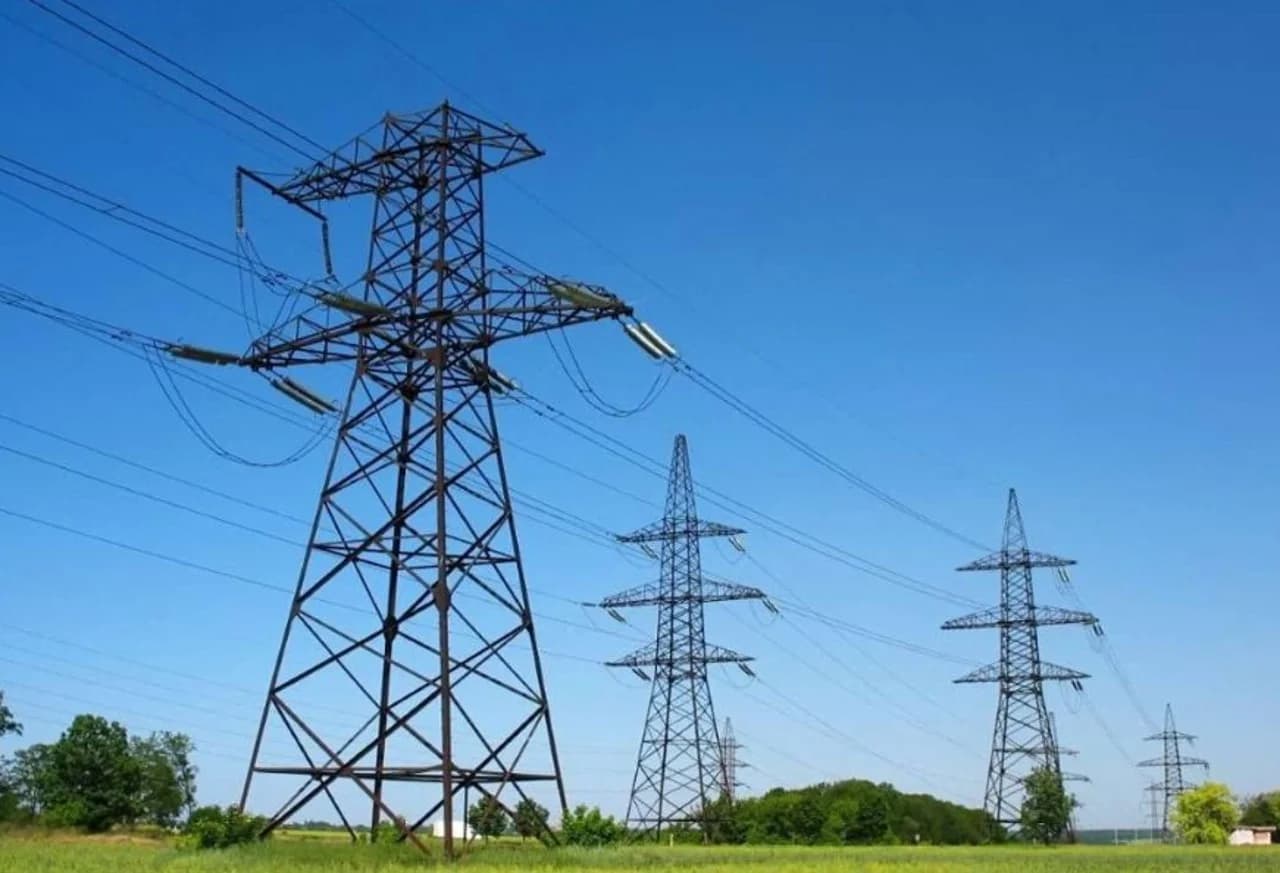 Aviz pozitiv // Linia electrică Strășeni–Gutinaș, declarată de interes național. Proprietarii terenurilor expropriate vor primi despăgubiri