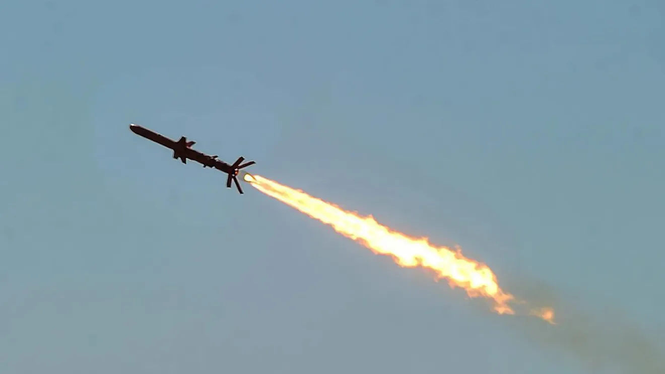 Rachete ucrainene Neptun au lovit șase bombardiere rusești pe aerodromul din regiunea Voronej