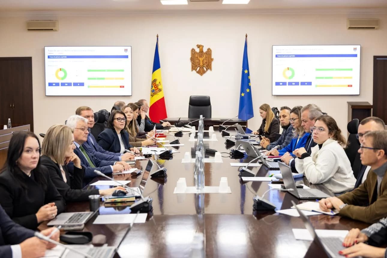 Reforma administrației publice: Peste jumătate dintre acțiunile din foaia de parcurs au fost realizate