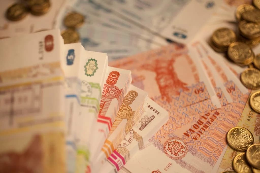 Încasările de numerar ale băncilor au depășit 18 miliarde de lei în septembrie