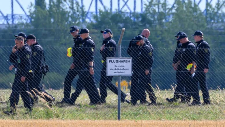Amenințare pe față: Kremlinul a transmis Germaniei, după sabotajul de la aeroportul din Leipzig, că acesta nu va fi ultimul atac