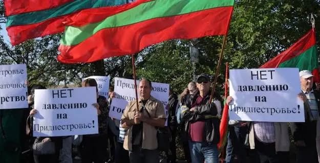 Miting organizat la Tiraspol: oamenii spun că sunt forțați să participe