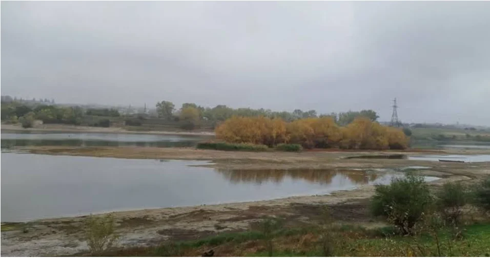 VIDEO // Nivelul apei în râul Nistru a crescut în ultima săptămână. Gheorghe Hajder: „Deversările au ajuns la 60 m³/s”