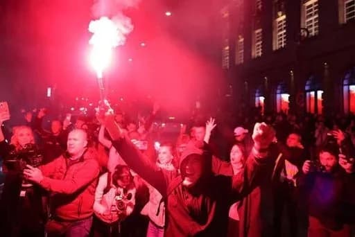 Serbia, într-o nouă eră. După înfrângerea lui Vucic, alegătorii aşteaptă să afle cum vor guverna liderii susţinuţi de studenţi