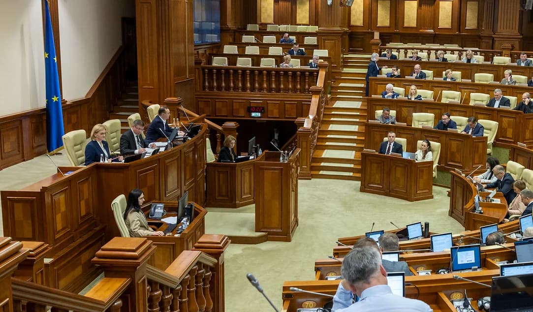 Schimb de replici în Parlament între Doina Gherman și Vlad Batrîncea pe tema războiului din Ucraina