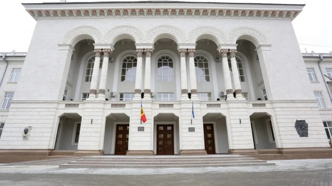 Procuratura a pornit urmărirea penală în cazul atacului cibernetic care a compromis datele a 750 de mii de moldoveni