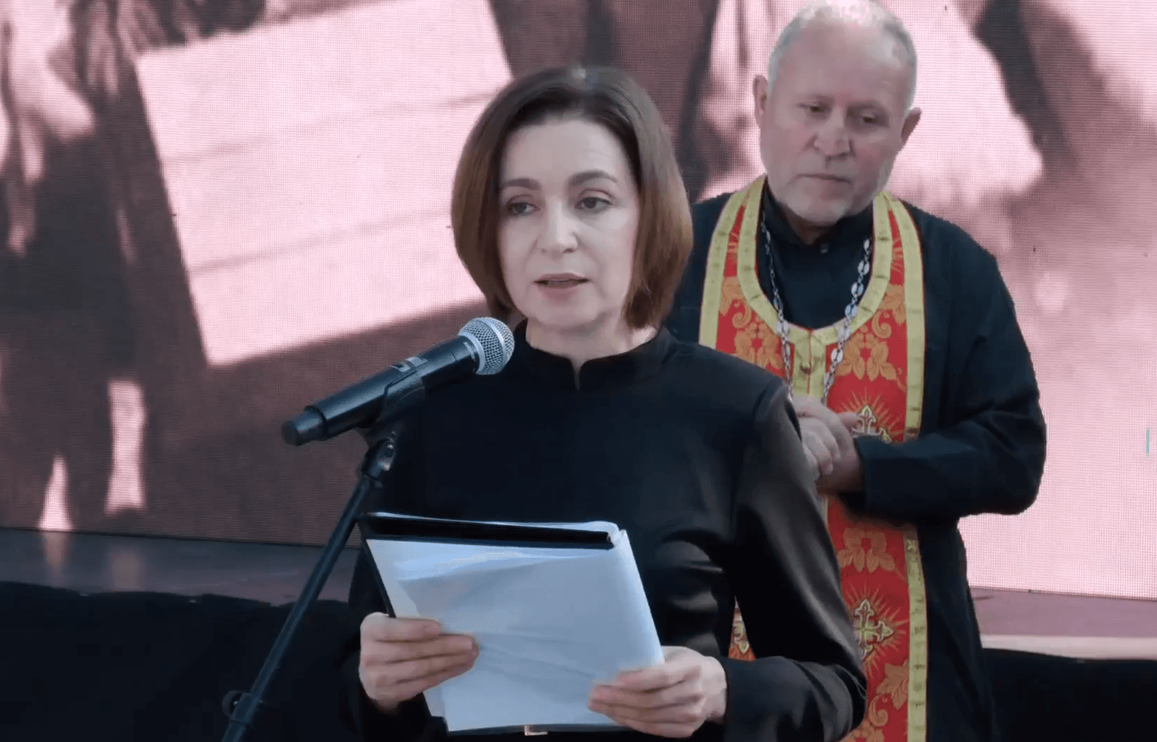 Maia Sandu, de Ziua victimelor deportărilor staliniste: Trebuie să ajutăm Ucraina pentru ca Rusia să nu mai poată face rău niciunui popor